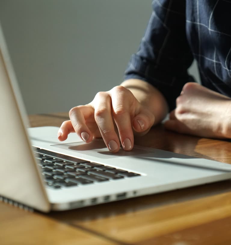 Reactive Programming with MVVM for Mobile Apps